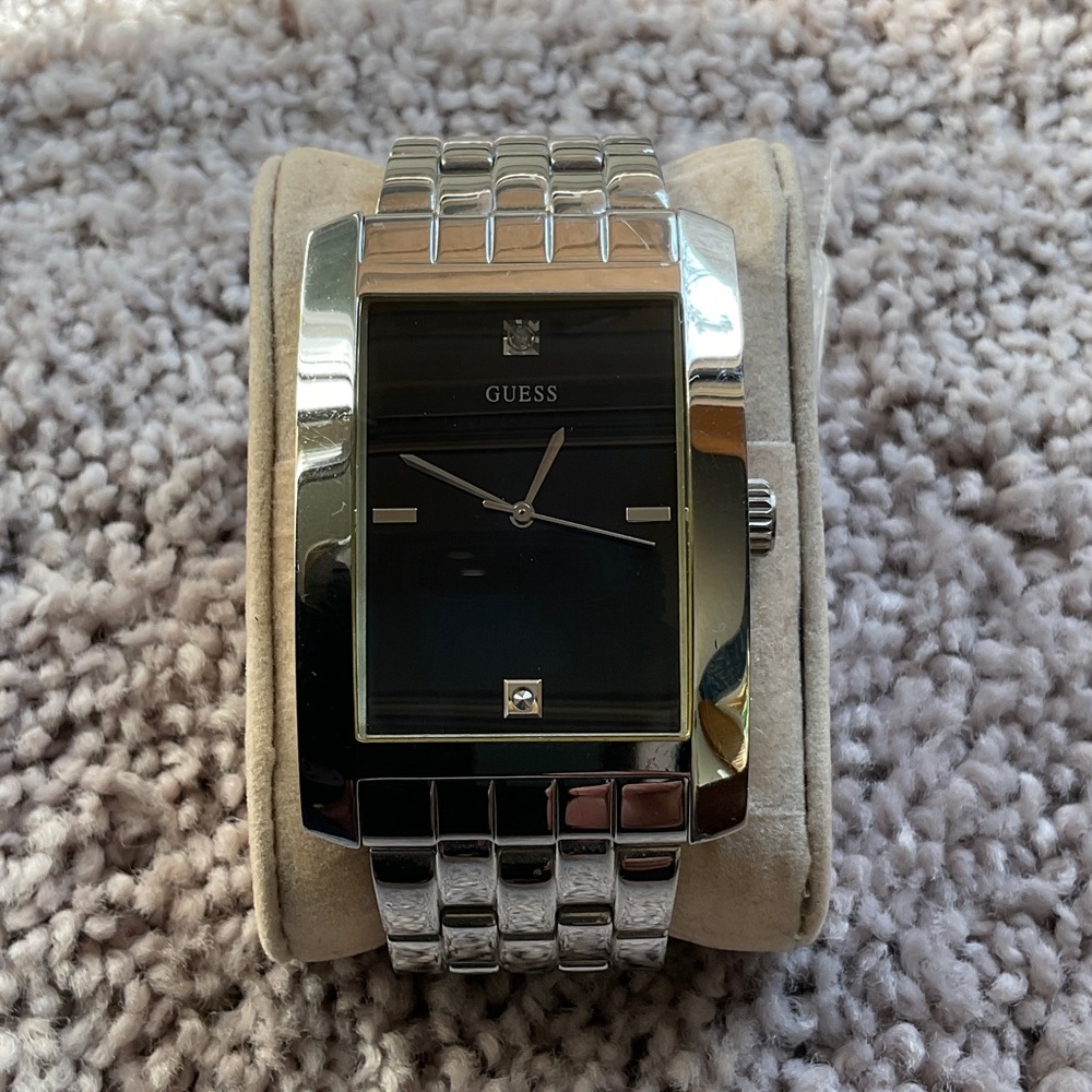 GUESS watch with genuine DIAMOND markers